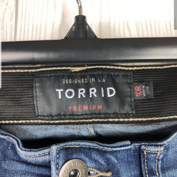 Torrid Sky High Skinny Jean Premium Stretch Medium - Picture 8 of 10